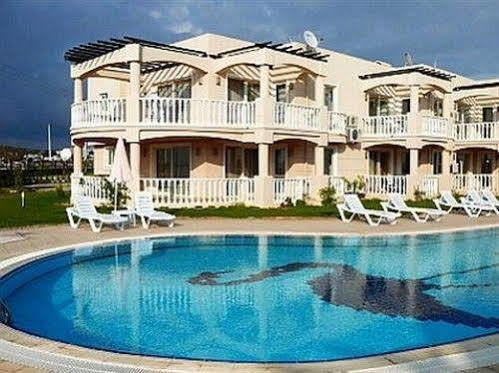 Flamingo Country Club Apartamento Bogazici Exterior foto